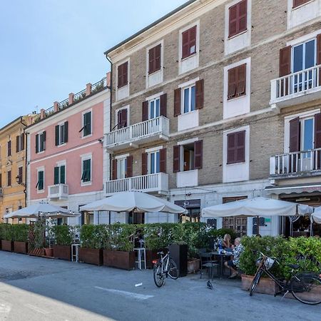 La Romantica Camere E Wellness Senigallia Exteriör bild