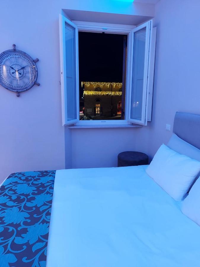 La Romantica Camere E Wellness Senigallia Exteriör bild